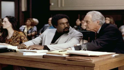 The Killing Yard - Rose McGowan, Morris Chestnut and Alan Alda